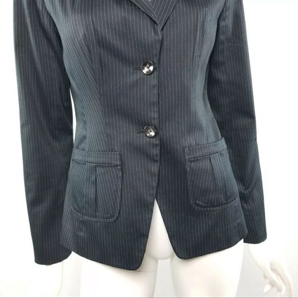Merona Womens Size 2 Black White Pinstriped 2 Button Career Blazer Jacket - Picture 3 of 9